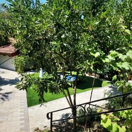 Les Amandiers The Almond Trees By Corfuescapes Apartmán